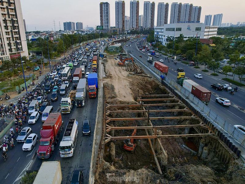 Cau vuot nut giao AN Phu 4